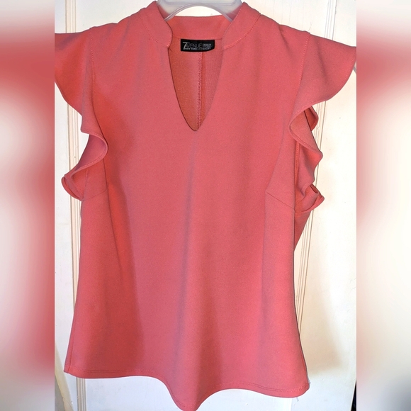 7th Avenue New York & Company Design Studio Split Neck Ruffle Top - Picture 1 of 8